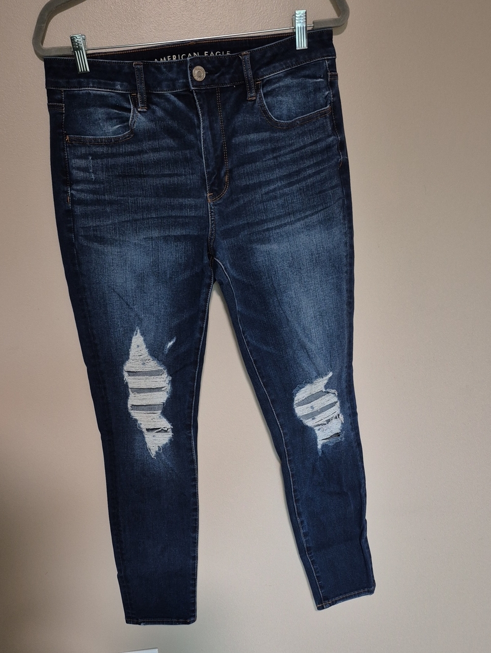 American Eagle Outfitters Dark Blue Distressed Women's Jeans